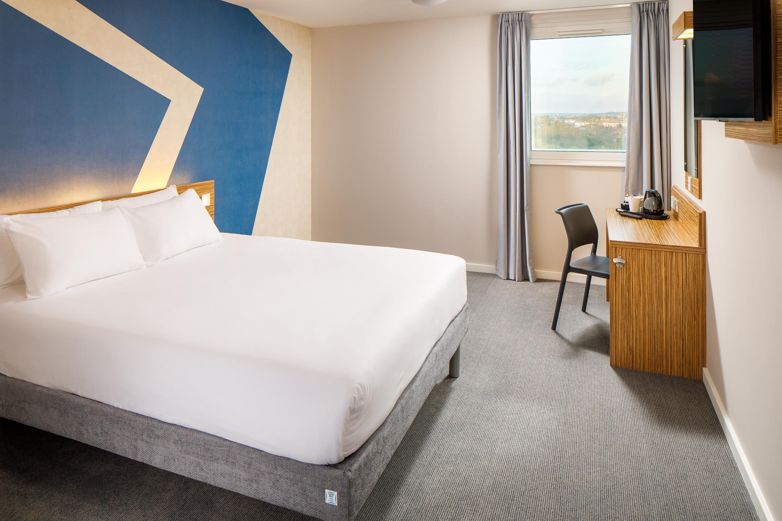 Ibis Budget London Heathrow Central Cranford Eksteriør billede