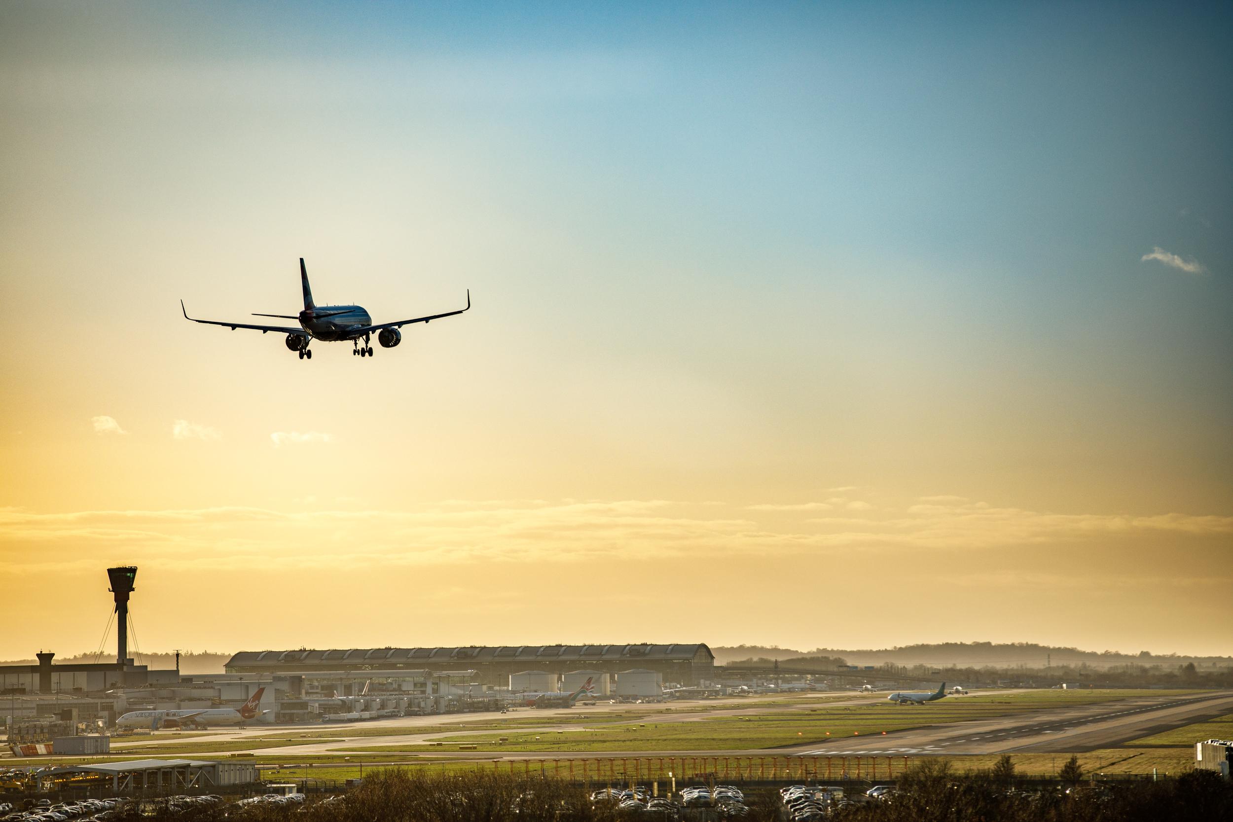 Ibis Budget London Heathrow Central Cranford Eksteriør billede