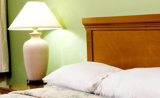 Ibis Budget London Heathrow Central Cranford Eksteriør billede